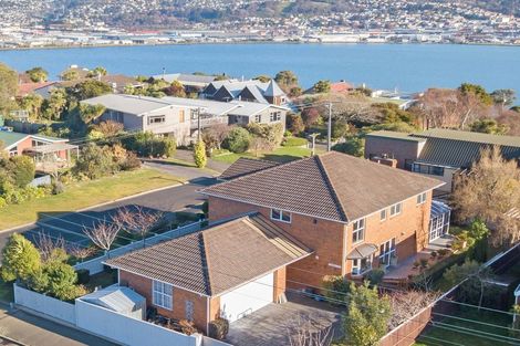 Photo of property in 8 Cornwall Street, Vauxhall, Dunedin, 9013