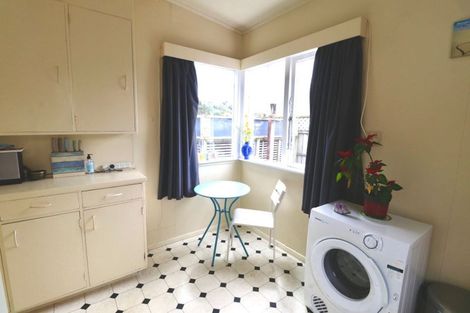 Photo of property in 2/31 Tahi Street, Miramar, Wellington, 6022