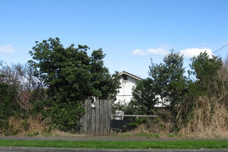 Photo of property in 55 Karaka Street, Castlecliff, Whanganui, 4501