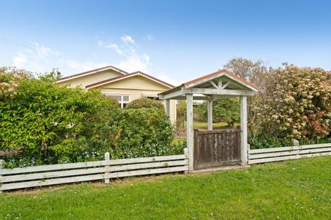 Photo of property in 47 Donalds Road, Upper Plain, Masterton, 5888