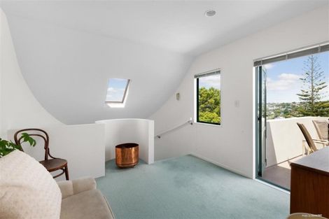 Photo of property in 2/38 Gulf View Road, Murrays Bay, Auckland, 0630