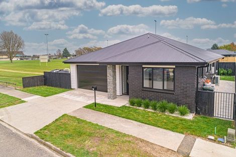 Photo of property in 12 Kauri Place, Pahiatua, 4910