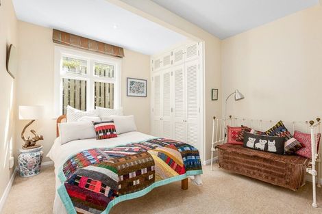 Photo of property in 9 Putnam Street, Northland, Wellington, 6012