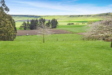 Photo of property in 122 Cormacks-kia Ora Road, Cormacks, Oamaru, 9495