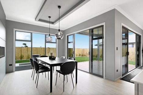 Photo of property in 181 Cumberland Drive, Flagstaff, Hamilton, 3210