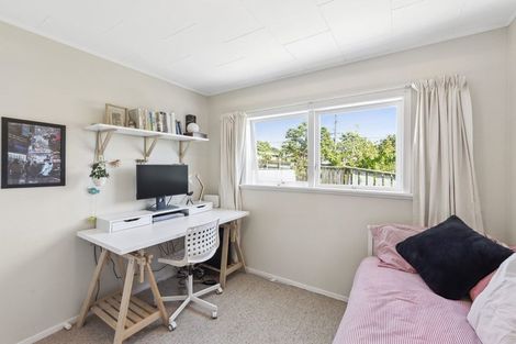 Photo of property in 63 Ruapehu Street, Paraparaumu, 5032