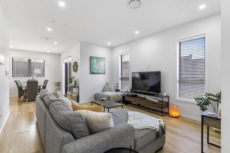 Photo of property in 29a Patons Road, Howick, Auckland, 2014