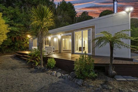 Photo of property in 97 Tawhai Street, Stokes Valley, Lower Hutt, 5019