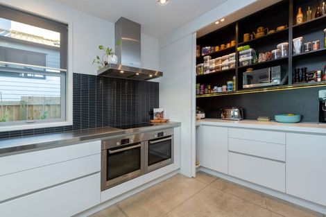 Photo of property in 42 Braemar Road, Rothesay Bay, Auckland, 0630