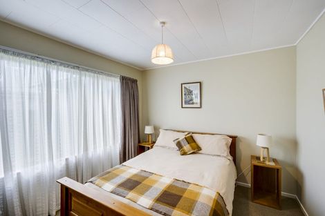 Photo of property in 15 Southwark Avenue, Tamatea, Napier, 4112