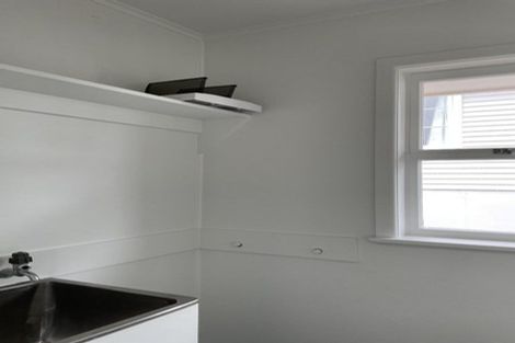 Photo of property in 41 Park Road, Glenfield, Auckland, 0629