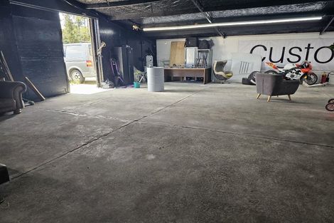 Photo of property in 131 Trigg Road, Kumeu, 0891