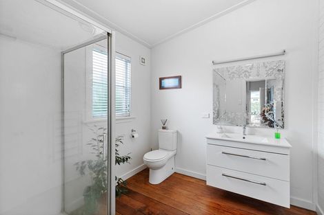 Photo of property in 14 Terminus Street, Te Aroha, 3320