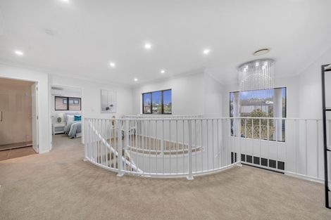 Photo of property in 29 Midhurst Avenue, Henderson, Auckland, 0612