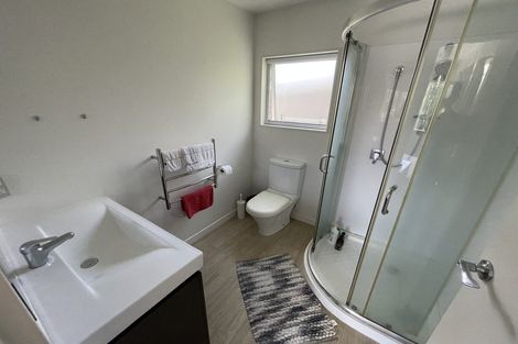 Photo of property in 105a Stanley Road, Glenfield, Auckland, 0629