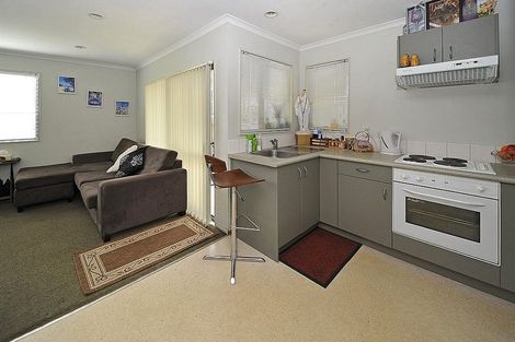 Photo of property in 81 Skipton Street, Mangere East, Auckland, 2024