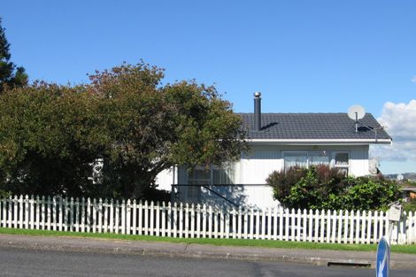 Photo of property in 15 Gills Road, Bucklands Beach, Auckland, 2014