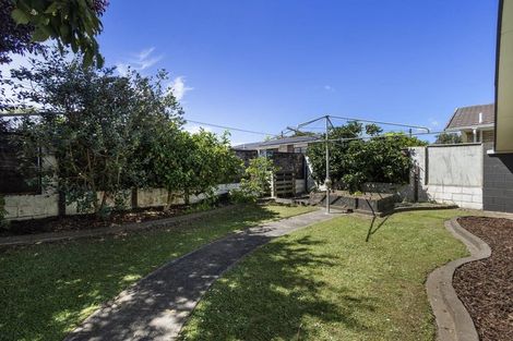 Photo of property in 48 Chaucer Street, Leamington, Cambridge, 3432