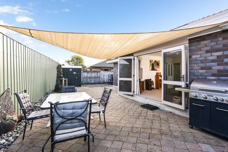 Photo of property in 33 Hastings Place, Hamilton Lake, Hamilton, 3204