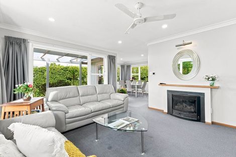 Photo of property in 5 Eaton Crescent, Otamatea, Whanganui, 4500