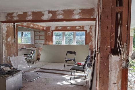 Photo of property in 59a Peach Road, Glenfield, Auckland, 0629