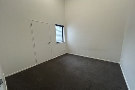 Photo of property in 1 Rangimarie Close, Opaheke, Papakura, 2113