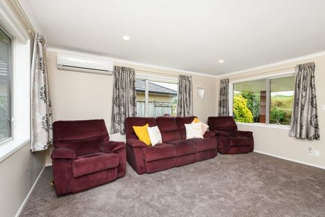 Photo of property in 10 Macdonald Heights, Feilding, 4702