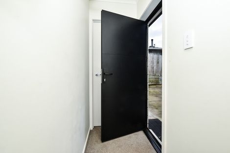 Photo of property in 2/21 Saxbys Road, Glenview, Hamilton, 3206