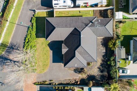 Photo of property in 16 Alba Place, Cambridge, 3434