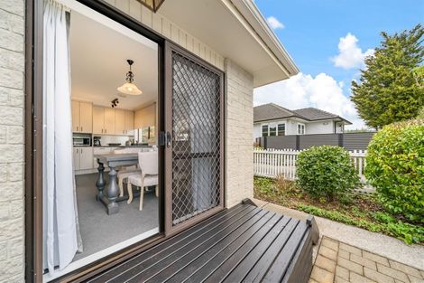 Photo of property in 1/63 Fraser Crescent, Elderslea, Upper Hutt, 5018