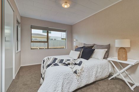 Photo of property in 1/12 Avenue Road, Greenmeadows, Napier, 4112