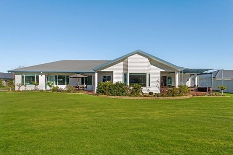 Photo of property in 690 Gladstone Road, Te Hapara, Gisborne, 4010