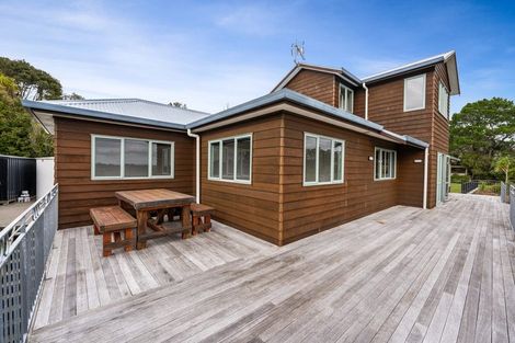 Photo of property in 40 Lonely Track Road, Redvale, Auckland, 0632