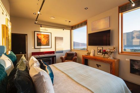 Photo of property in 27 Edinburgh Drive, Queenstown, 9300