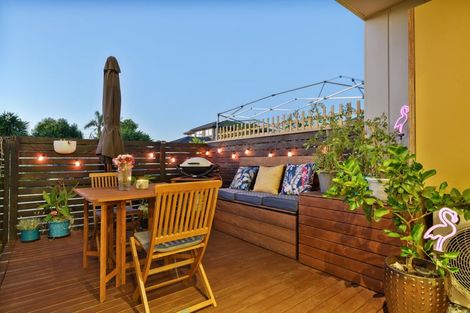 Photo of property in 15/115 Swanson Road, Henderson, Auckland, 0610