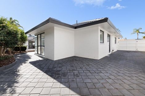 Photo of property in 16 Palm Beach Boulevard, Papamoa Beach, Papamoa, 3118