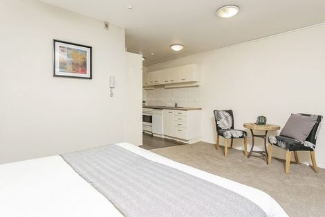 Photo of property in 2f/9 Upper Queen Street, Auckland Central, Auckland, 1010