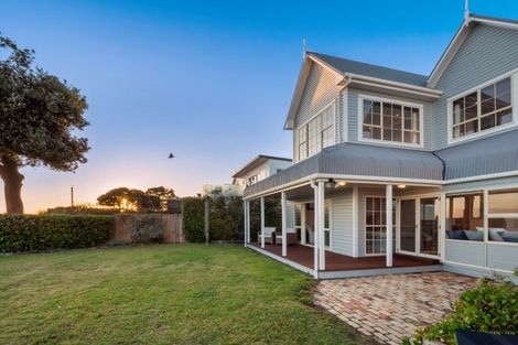 Photo of property in 123 Karewa Parade, Papamoa Beach, Papamoa, 3118