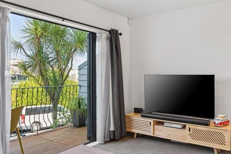 Photo of property in 4e Macaulay Street, Eden Terrace, Auckland, 1021