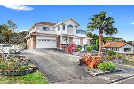 Photo of property in 7 Piper Place, Goodwood Heights, Auckland, 2105