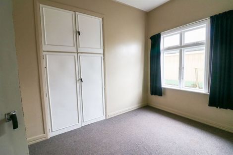 Photo of property in 6 Edward Street, Dannevirke, 4930