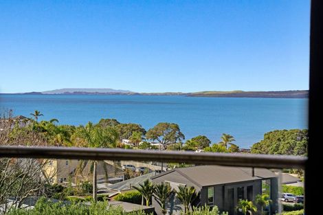 Photo of property in 4e/175 Hurstmere Road, Takapuna, Auckland, 0622