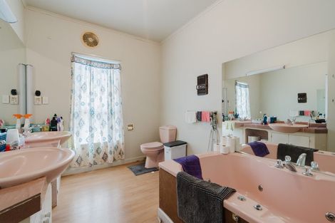 Photo of property in 169 River Road, Hamilton East, Hamilton, 3216