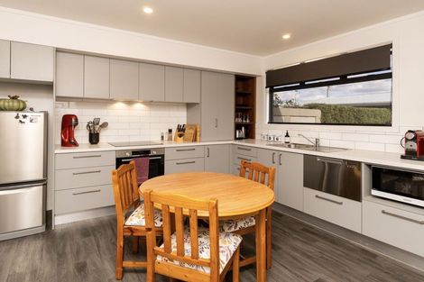 Photo of property in 35b Station Street, Alexandra, 9320