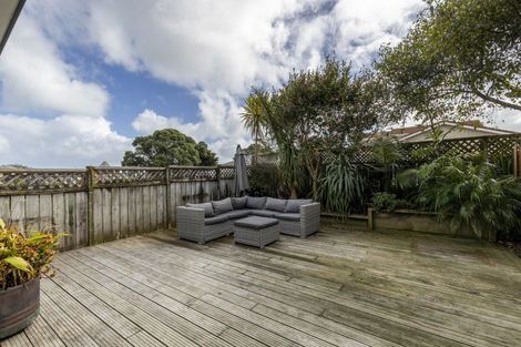 Photo of property in 26 Birdwood Avenue, Moturoa, New Plymouth, 4310