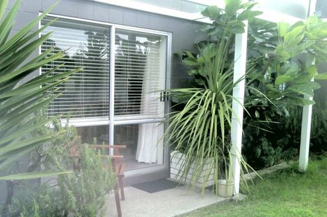 Photo of property in 65 Moana Street, Otaki Beach, Otaki, 5512