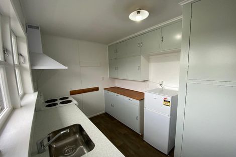 Photo of property in 84 Tiber Street, Island Bay, Wellington, 6023