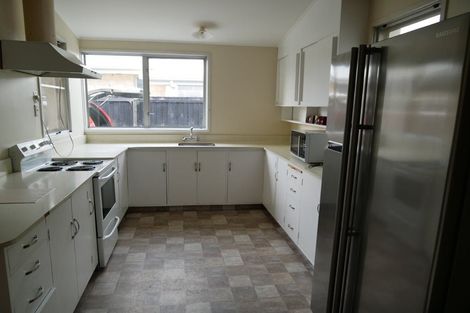 Photo of property in 2/192 Waimairi Road, Ilam, Christchurch, 8041