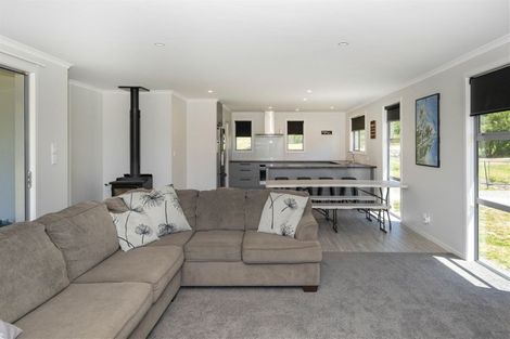 Photo of property in 2 Renata Road, Okiwi Bay, 7193