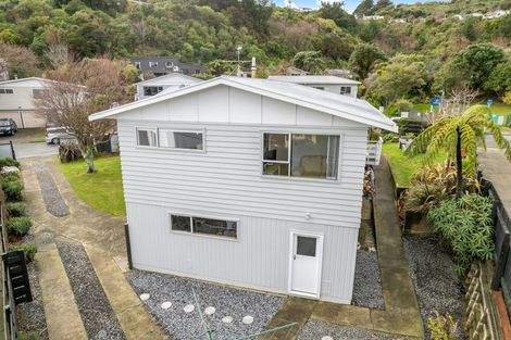 Photo of property in 6 Spey Place, Papakowhai, Porirua, 5024